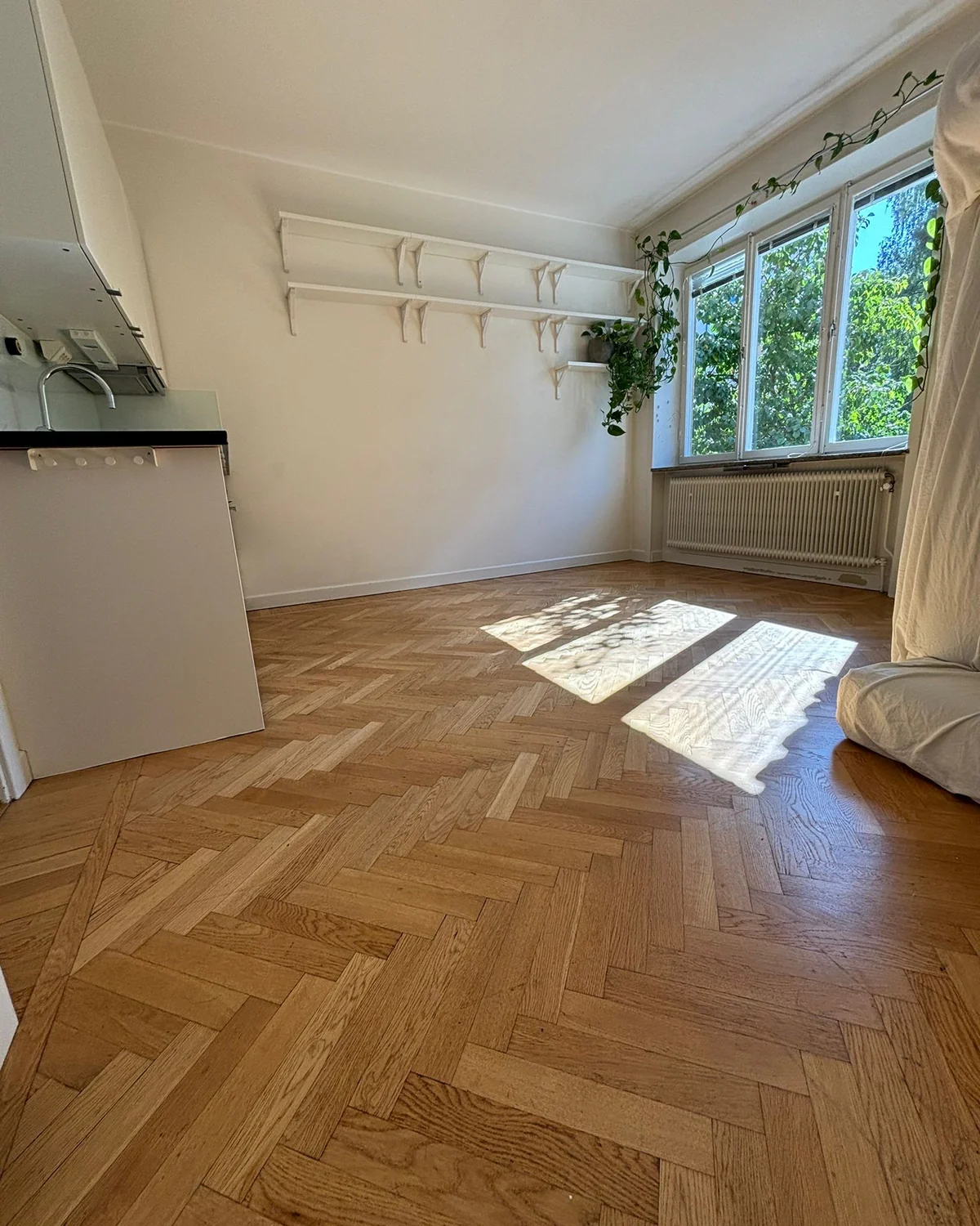 Kök efter flyttstädning i Vällingby